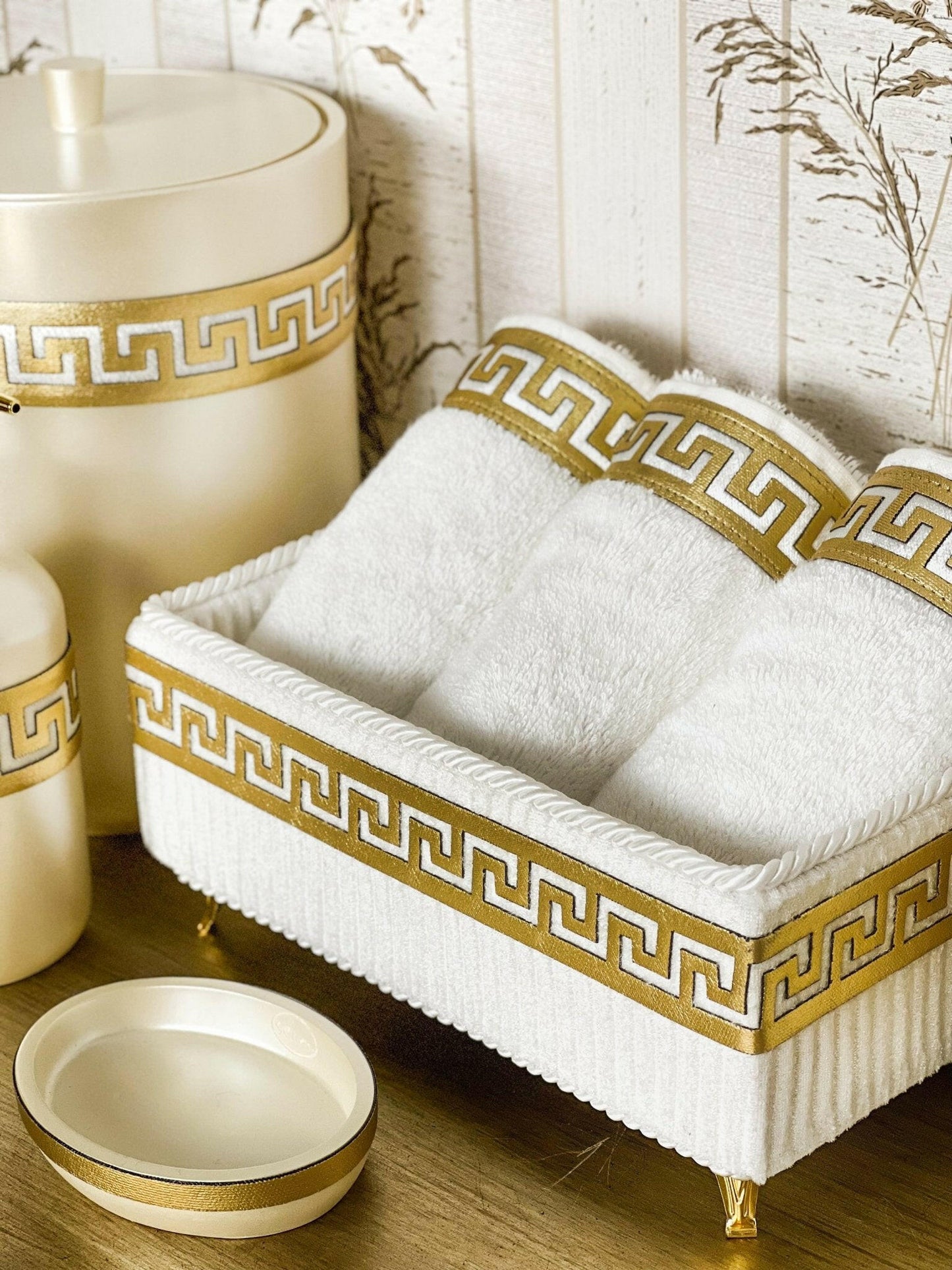 Anka Cream & Gold Bathroom Set