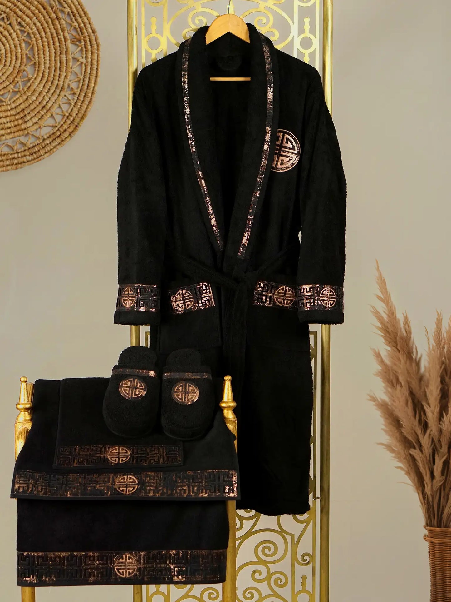 Hera Black Bathrobe (His)