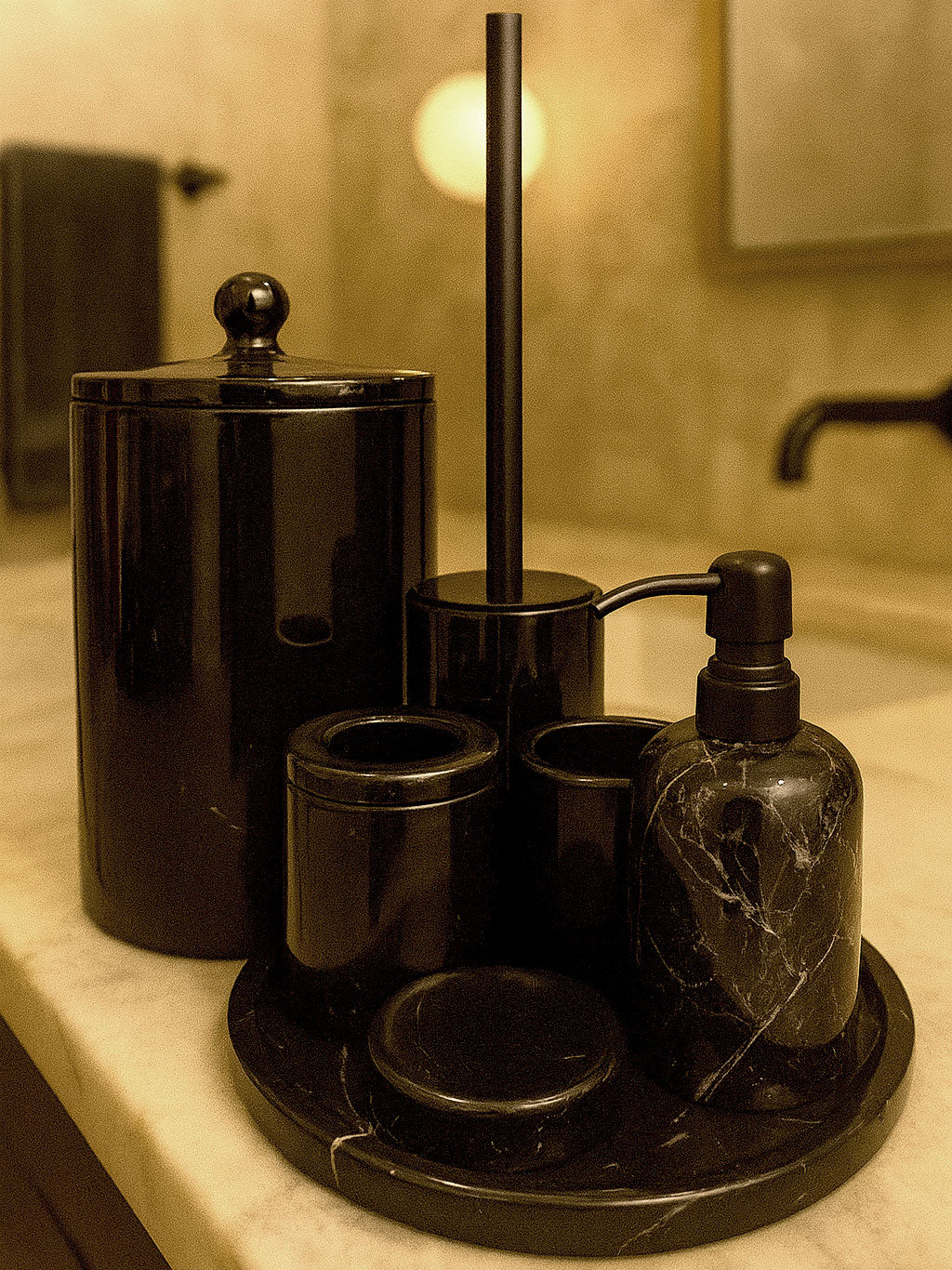 Toros Black Marble Bathroom Set
