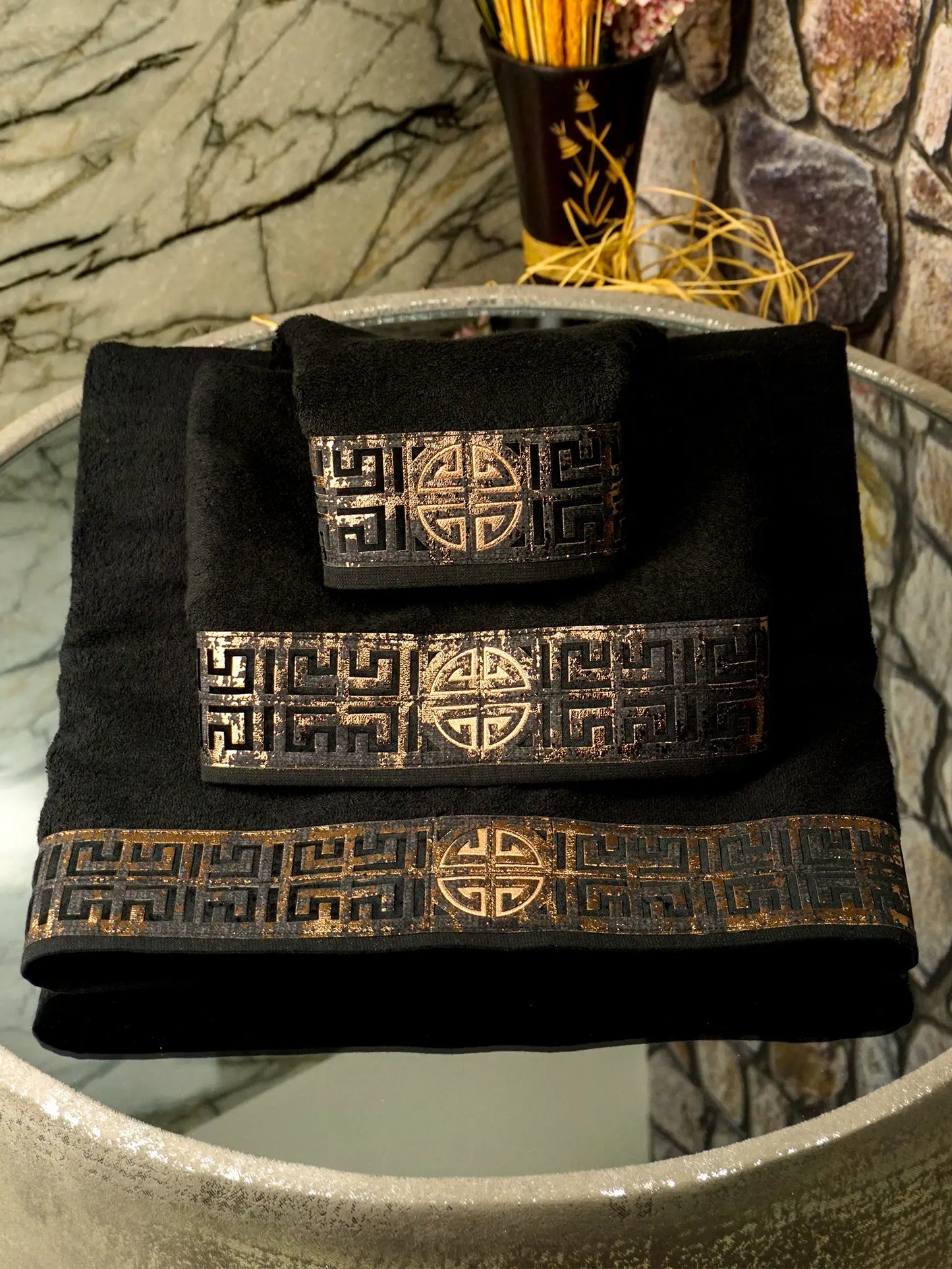 Hera Towel Set