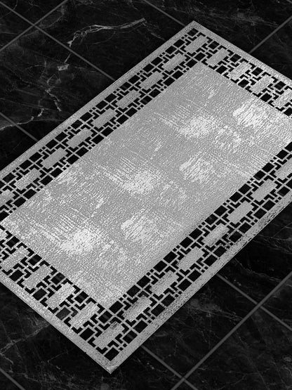 Emel Rug