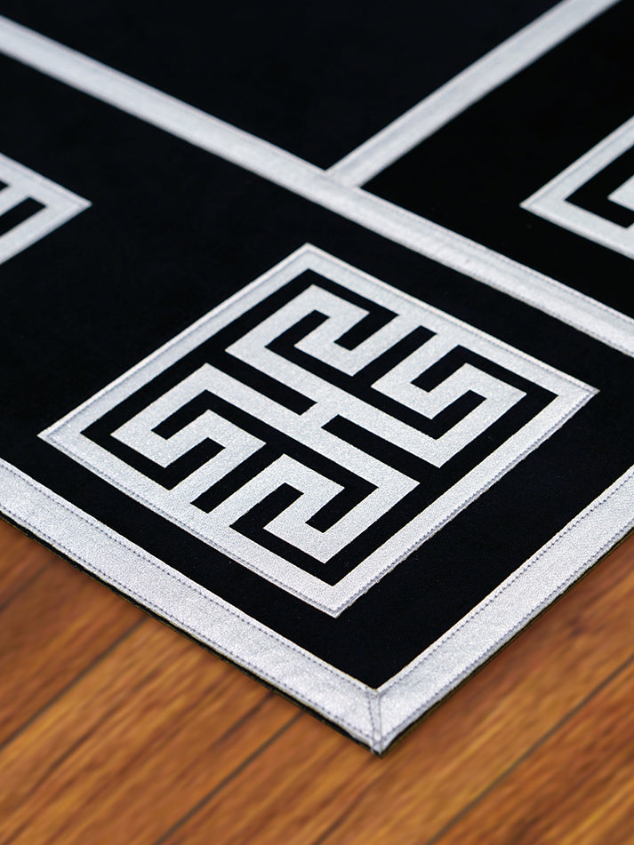Anka Rug