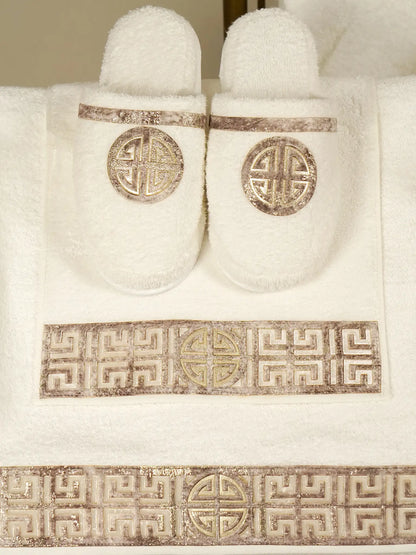 Hera Bathrobe (Her)