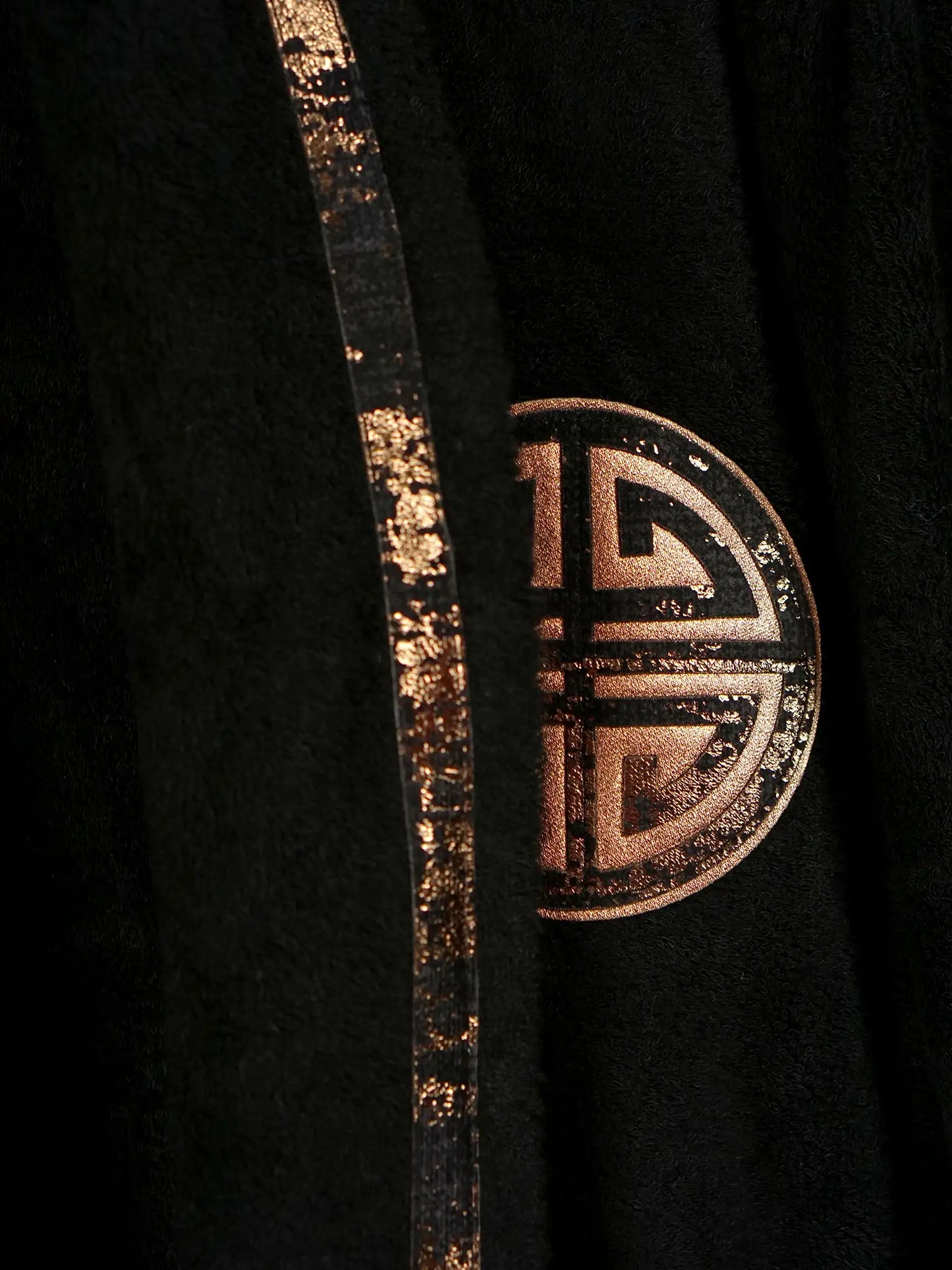 Hera Black Bathrobe (His)