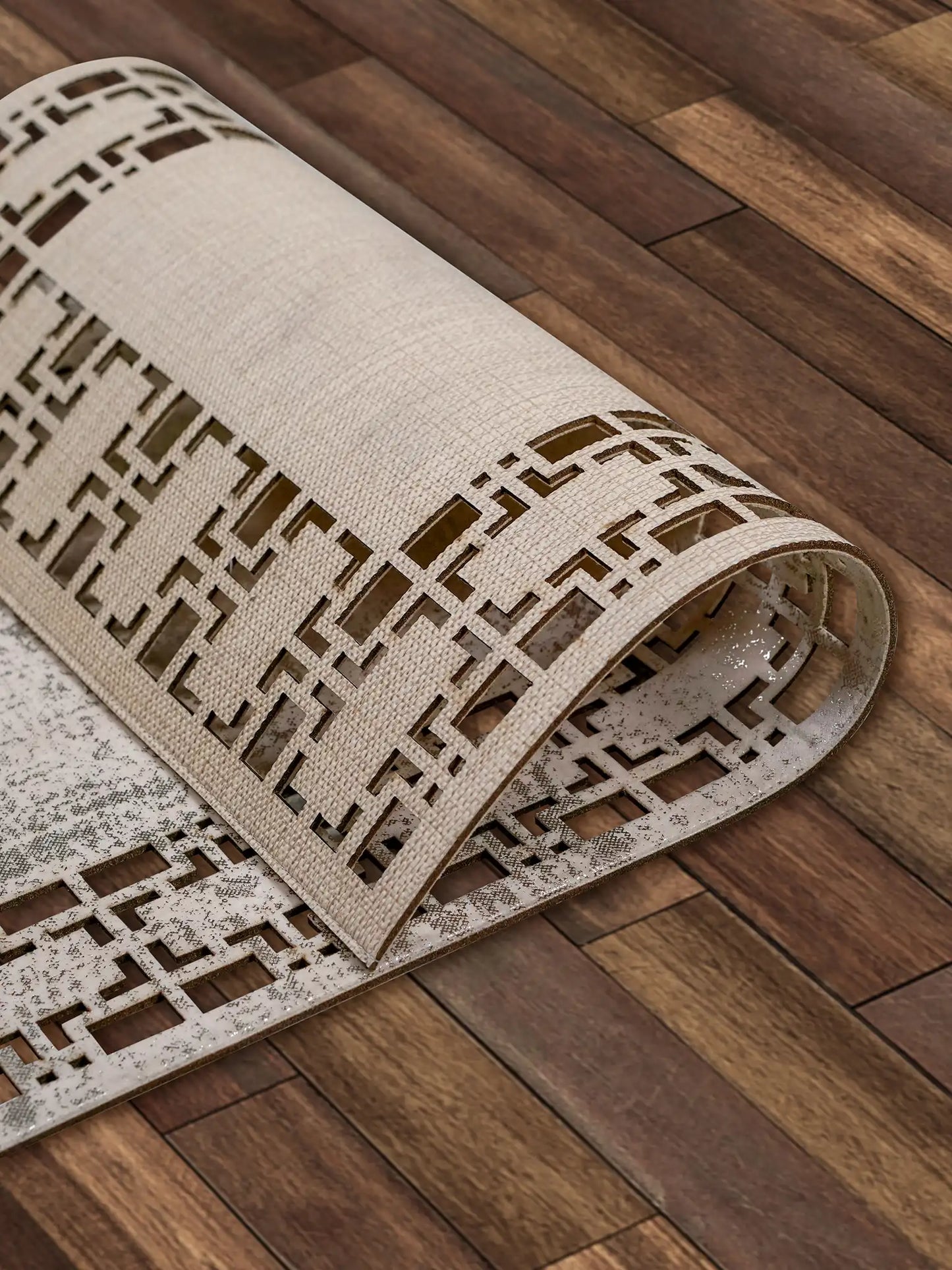 Emel Rug