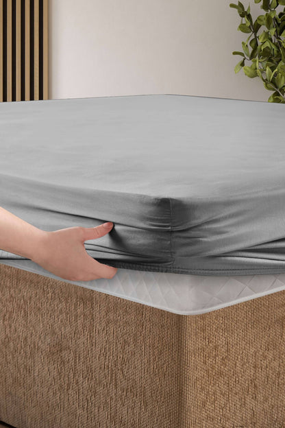 Gray Fitted Bed Sheet Set