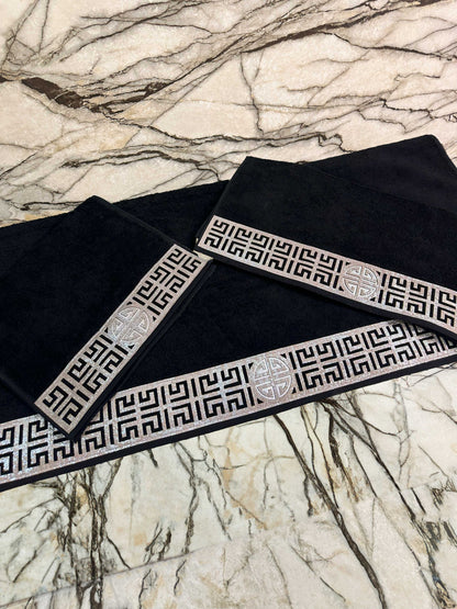 Hera Towel Set