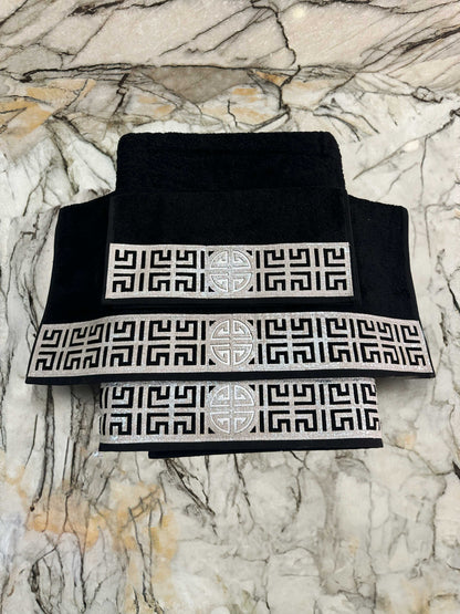 Hera Towel Set