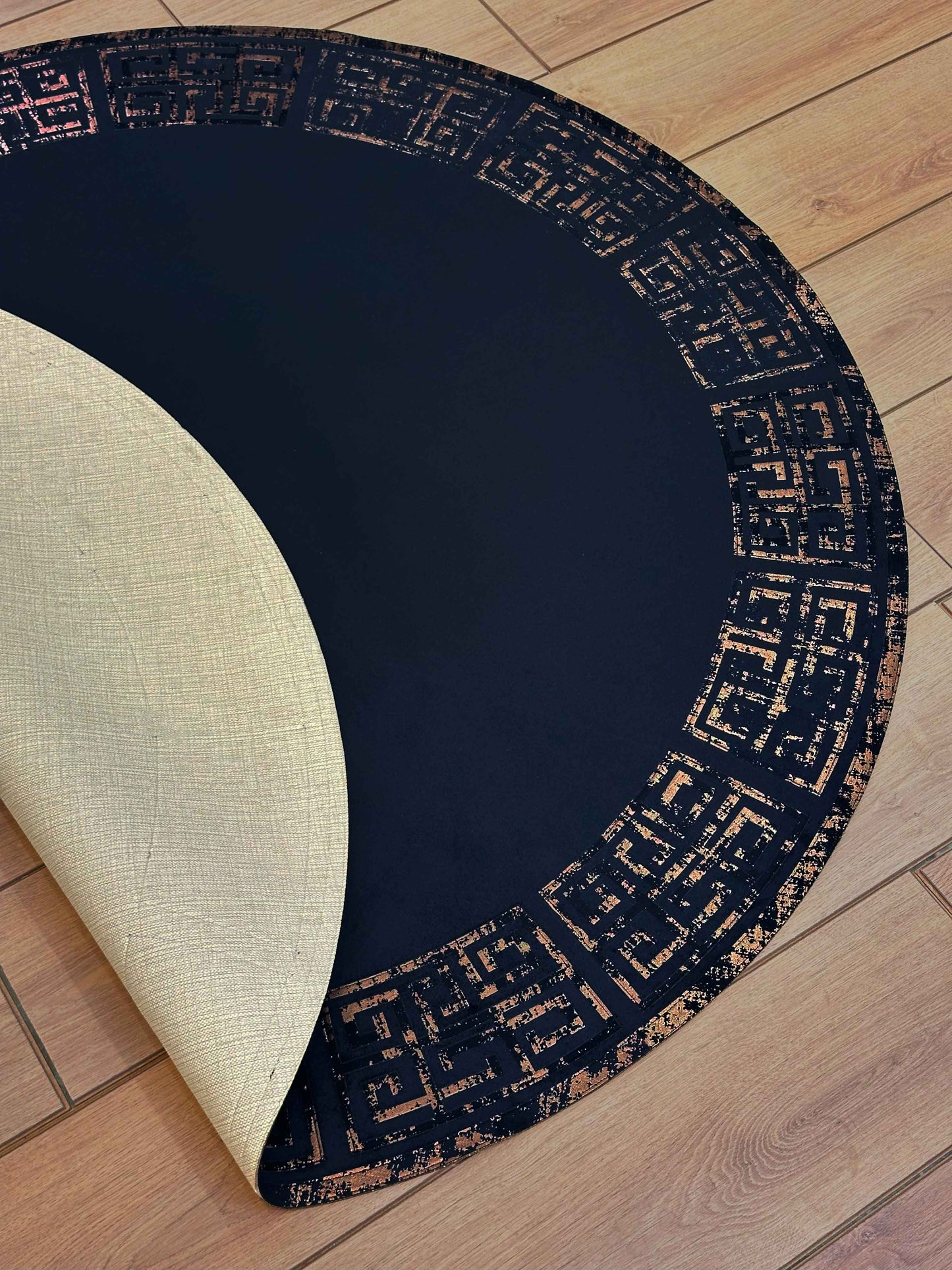 Anka Limited Edition Round Rug