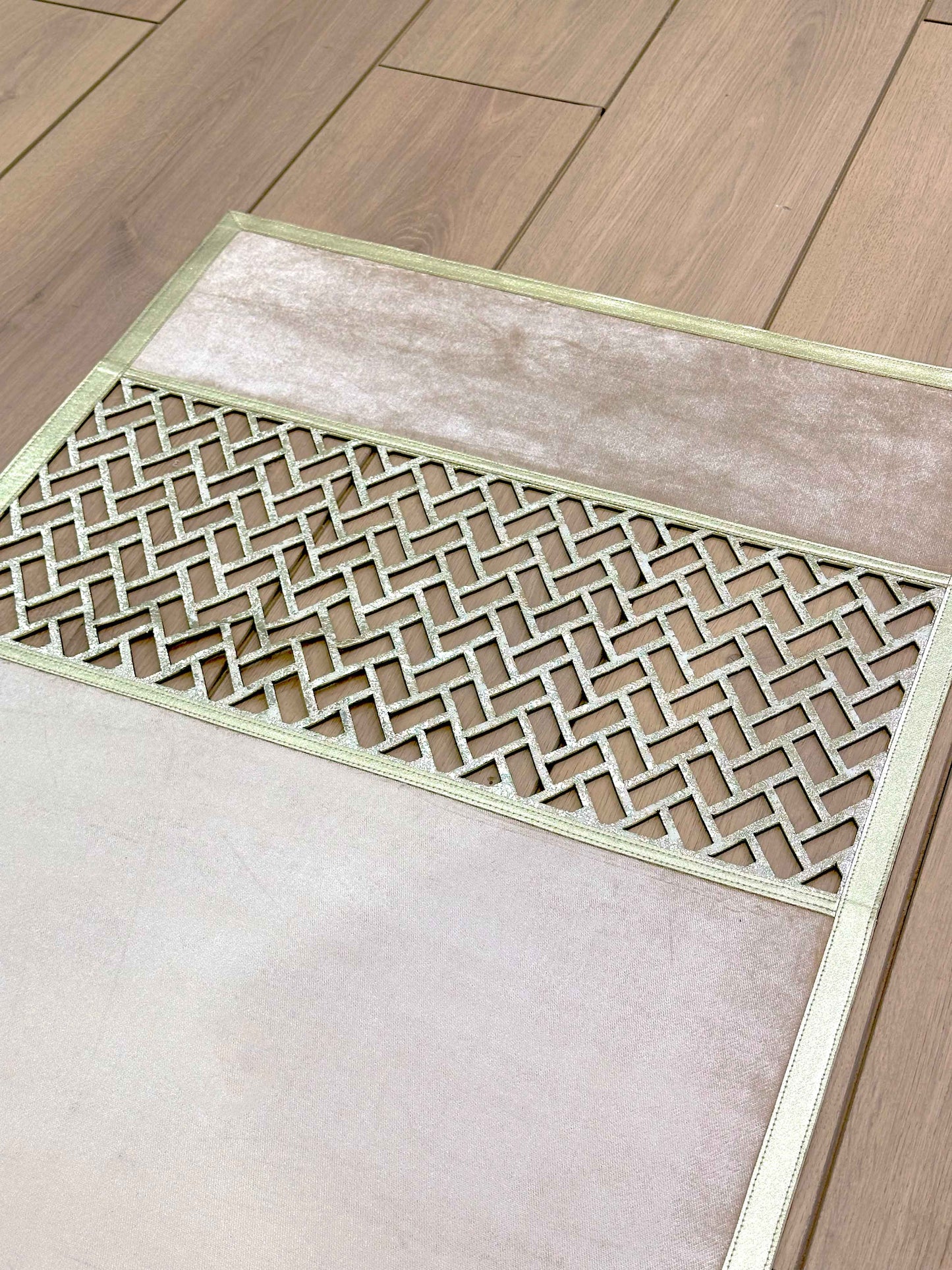 Tilbe Rug