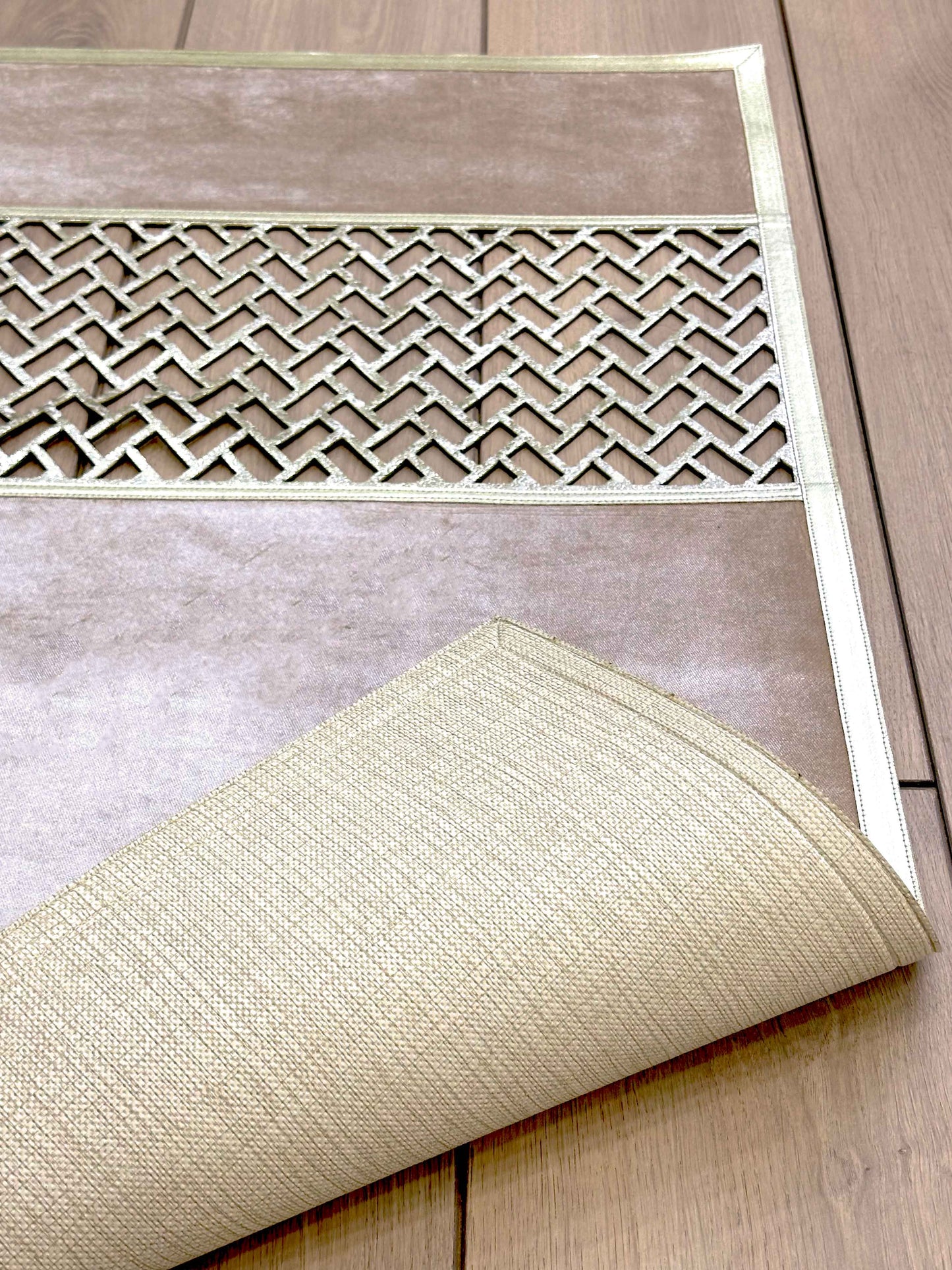 Tilbe Rug