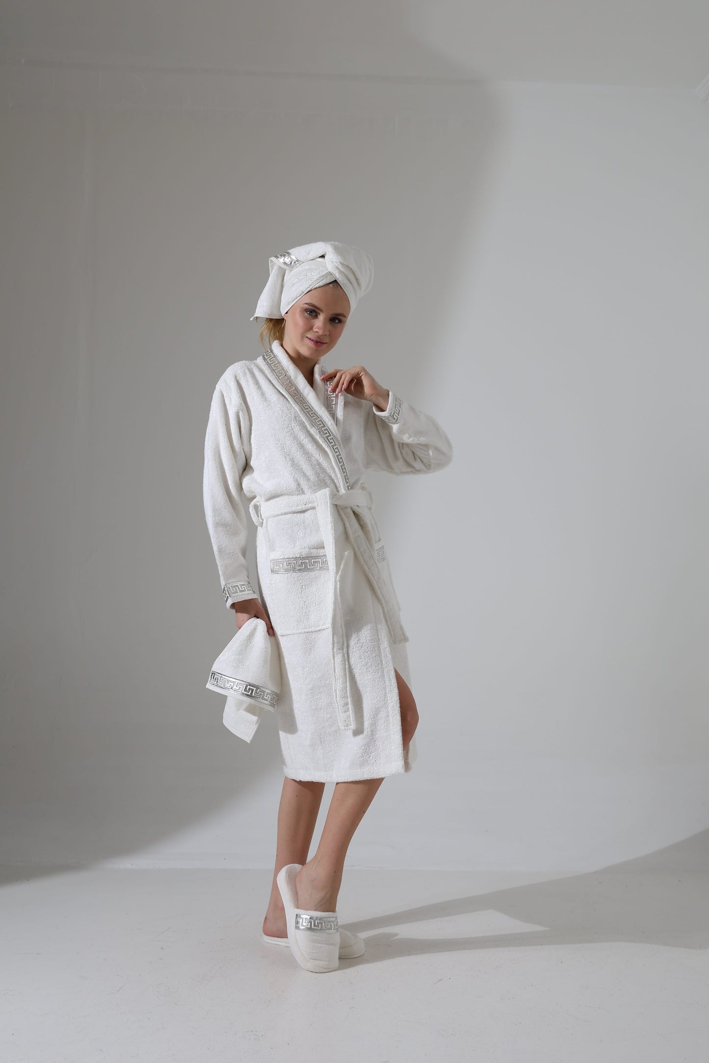Anka Ecru & Silver Bathrobe