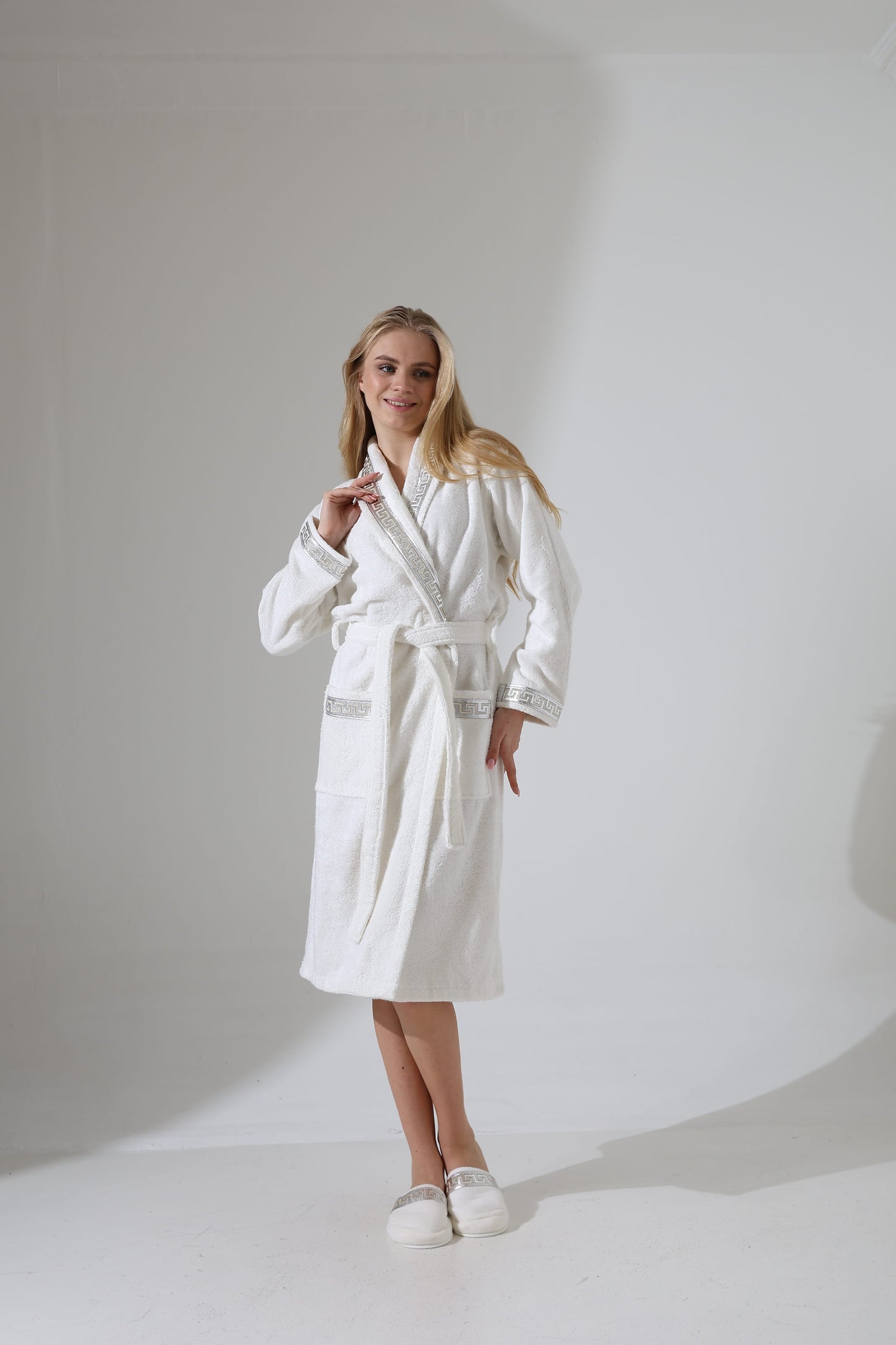 Anka Ecru & Silver Bathrobe