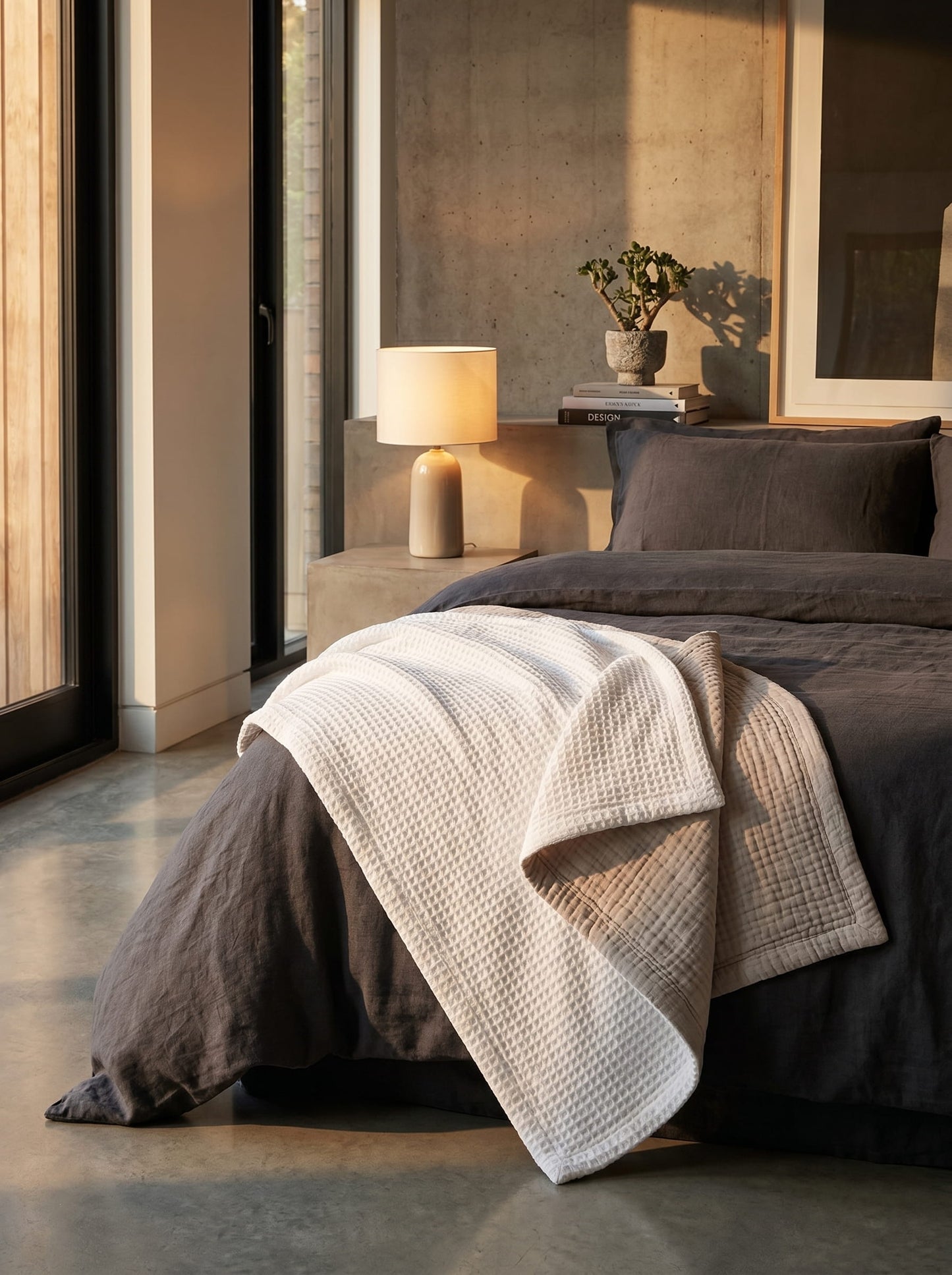 8-Layer Waffle & Muslin Blanket – Reversible Luxury Organic Cotton Bedspread & Throw
