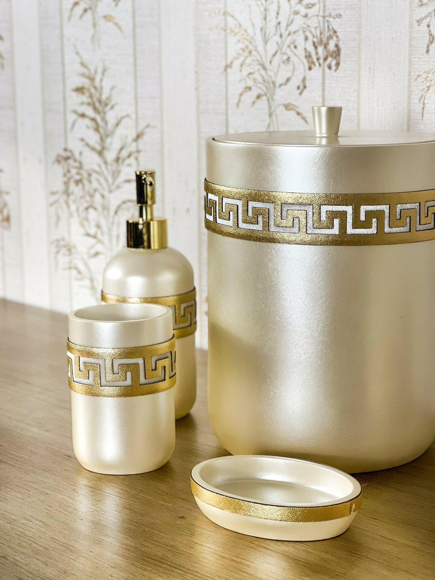Anka Cream & Gold Bathroom Set