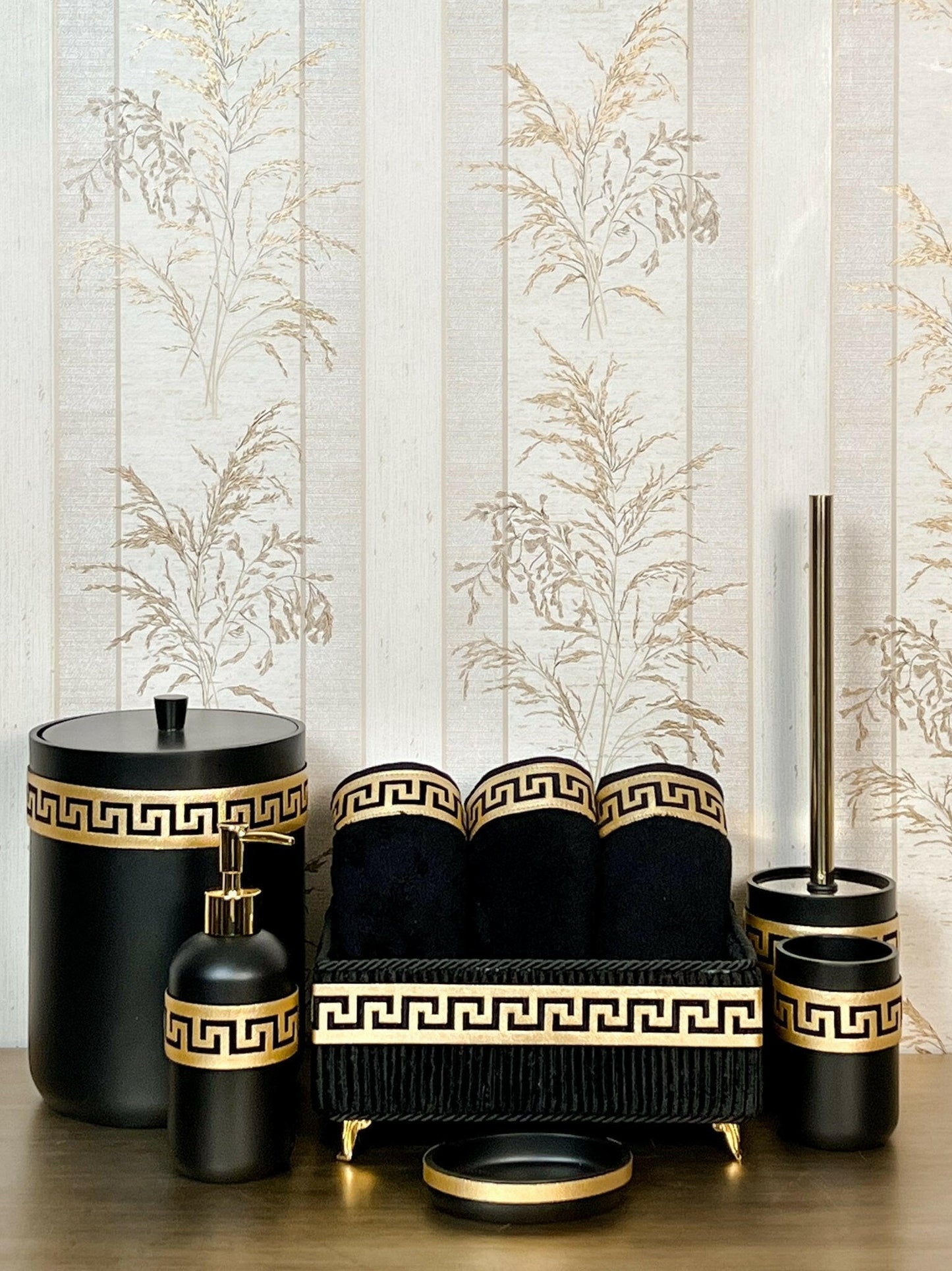 Anka Exclusive Bathroom Set