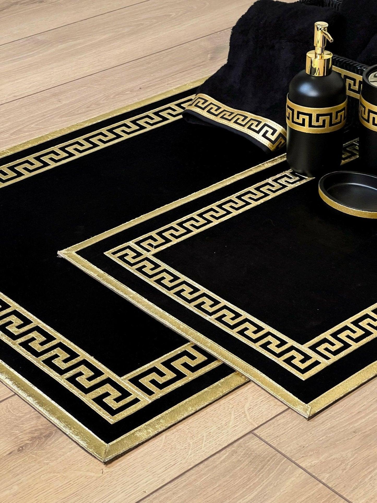 Anka Exclusive Bathroom Set