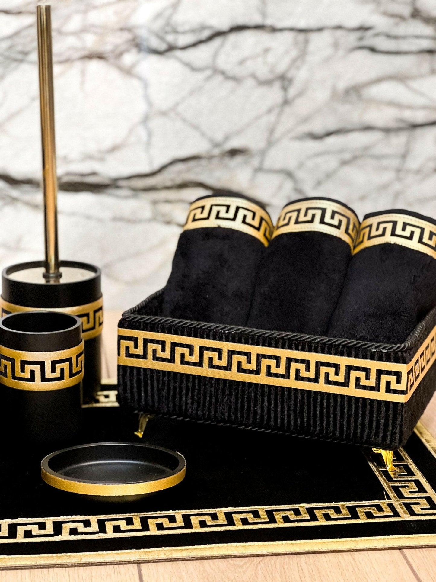 Anka Exclusive Bathroom Set