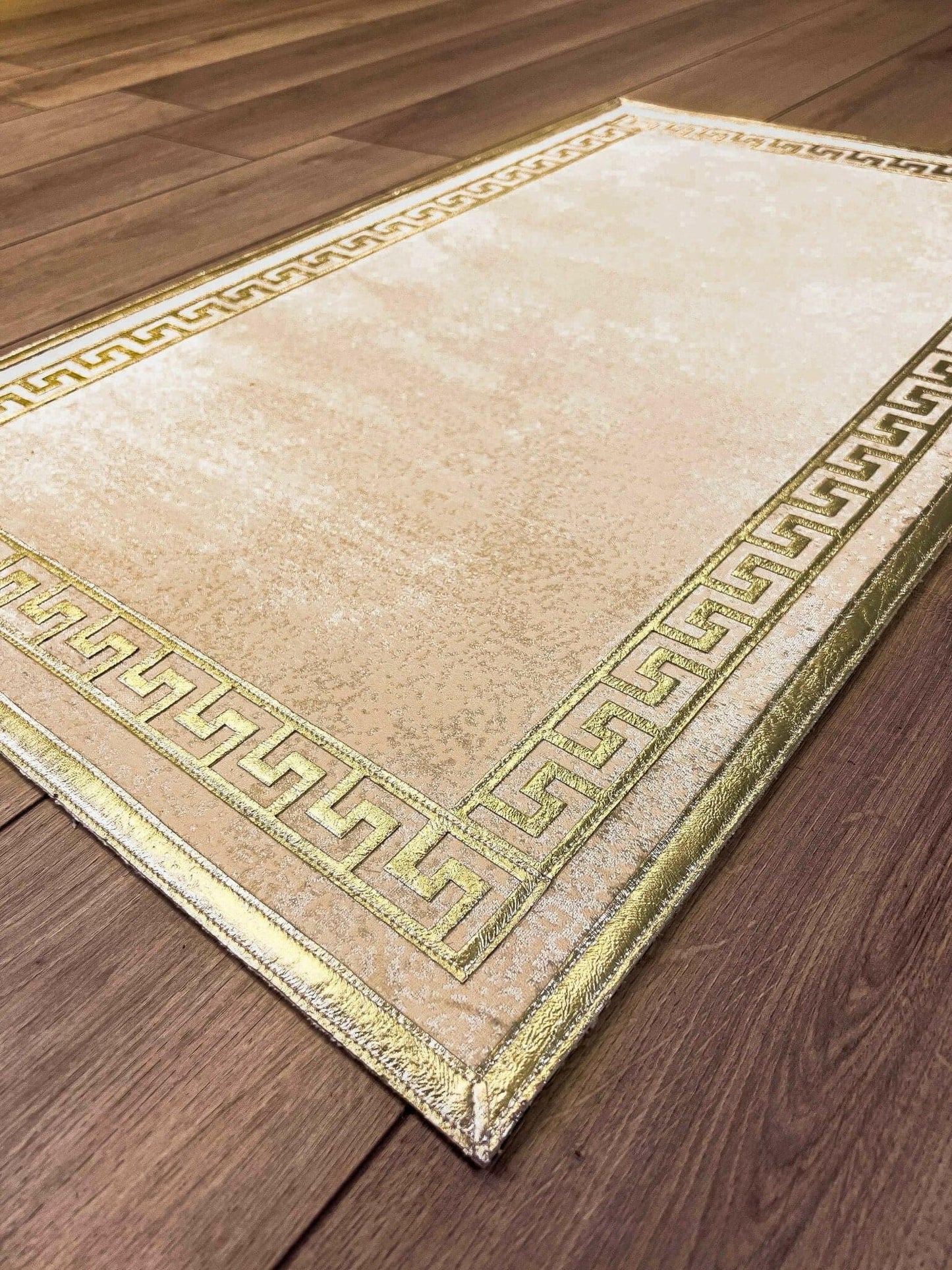 Anka Exclusive Rug