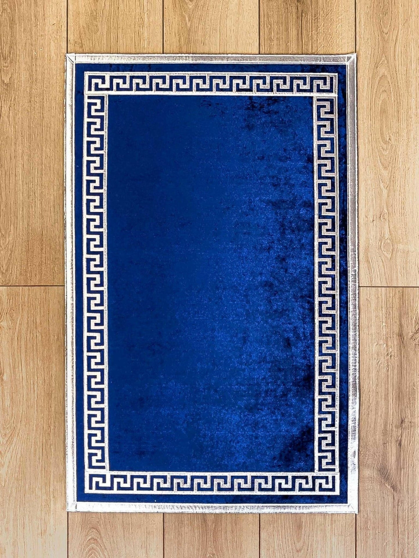 Anka Exclusive Rug