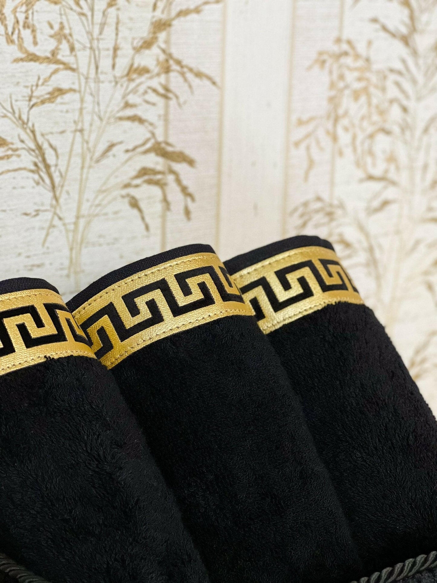Anka Exclusive Towel Box Set