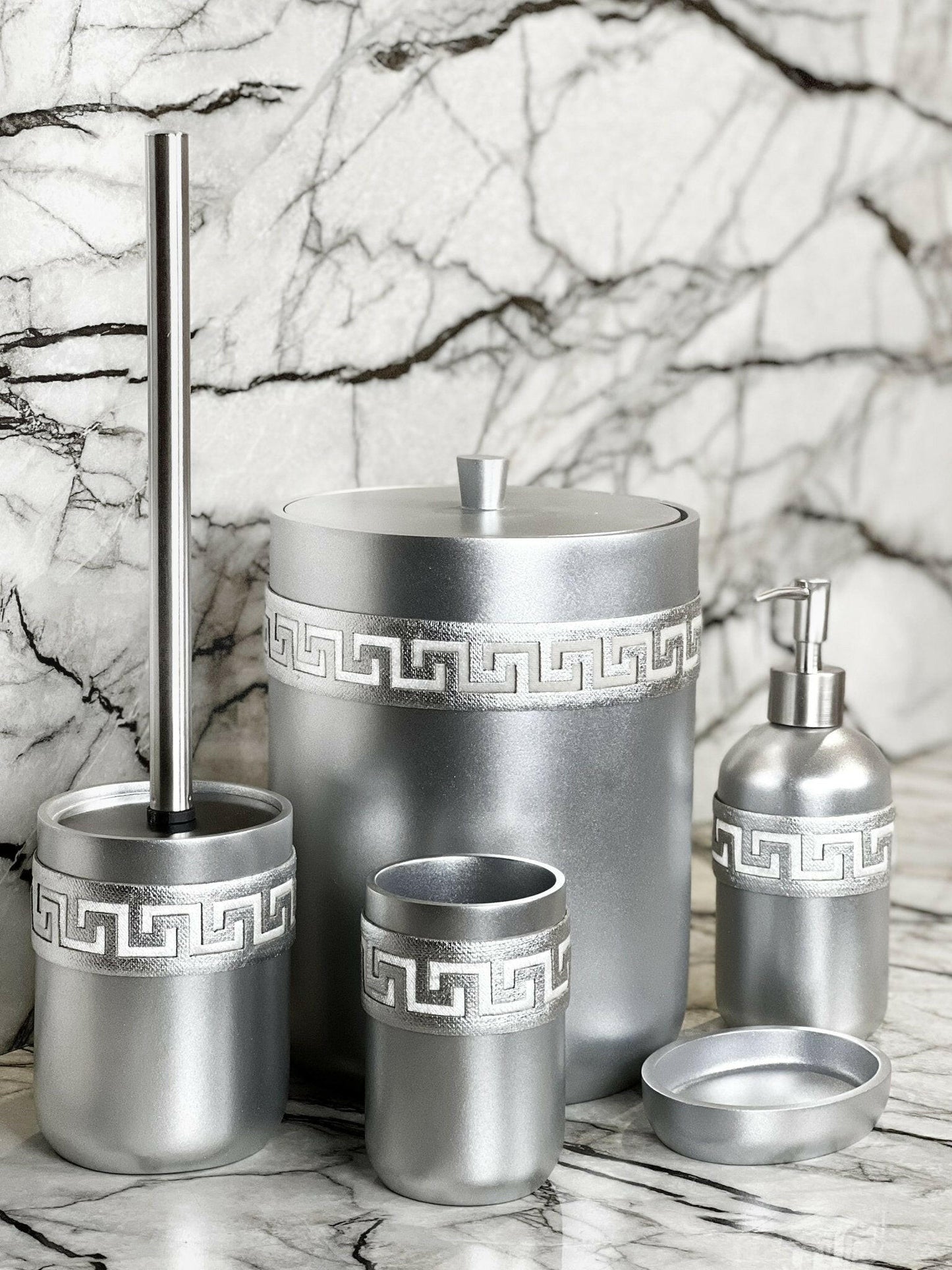 Anka Grey & Silver Bathroom Set