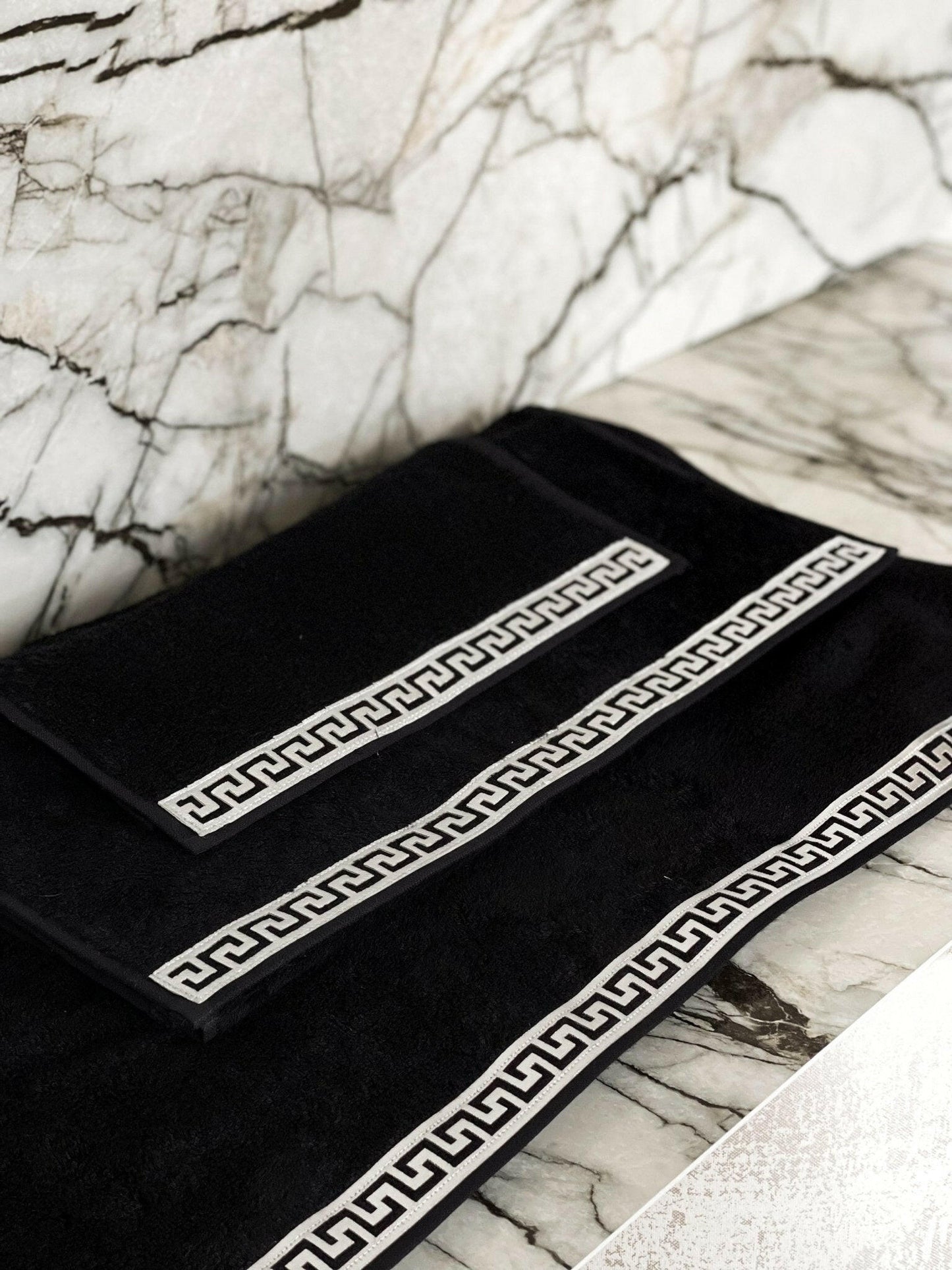 Anka Limited Edition Towel Set