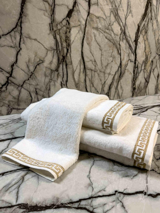 Anka Towel Set