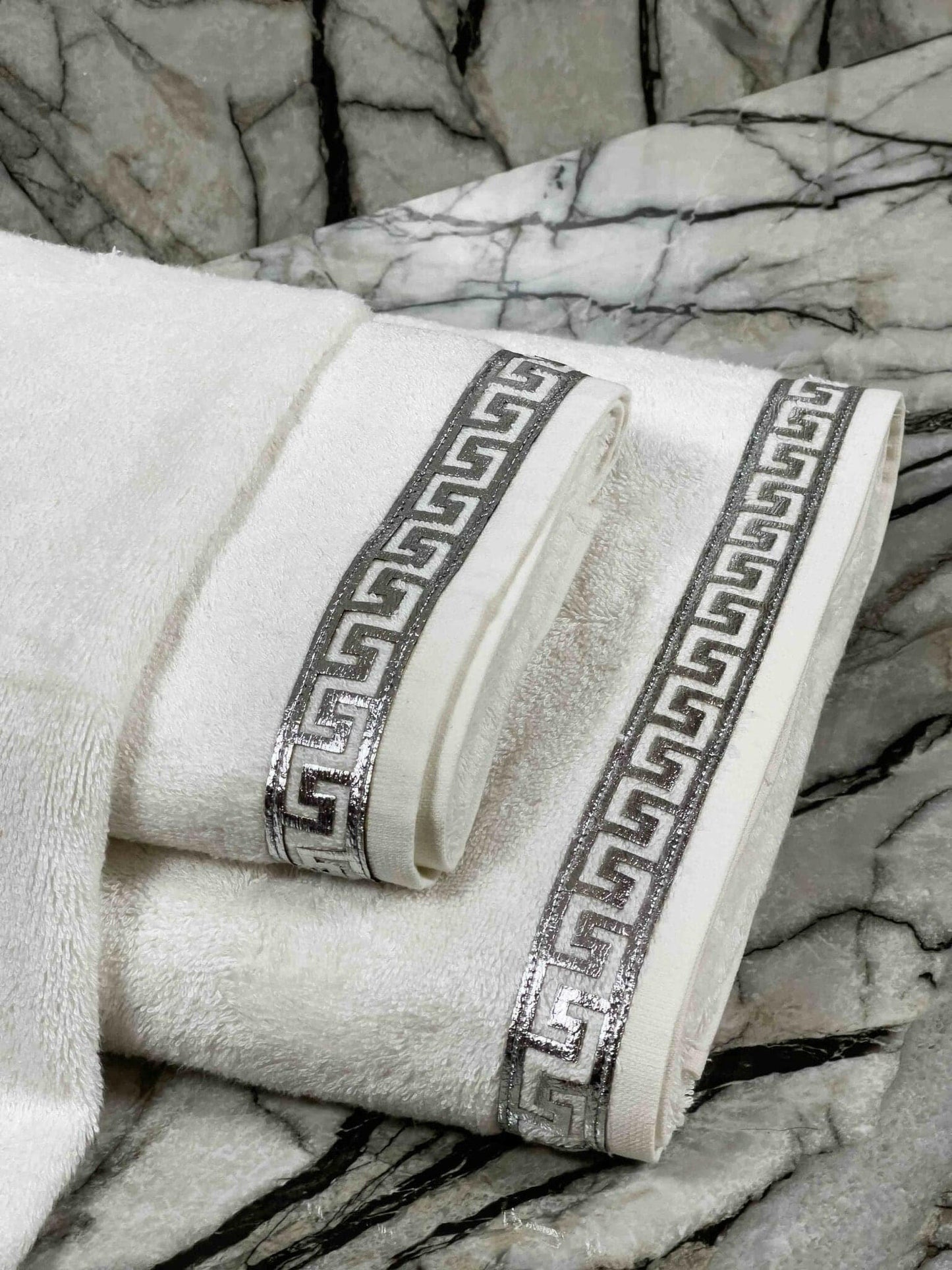 Anka Towel Set