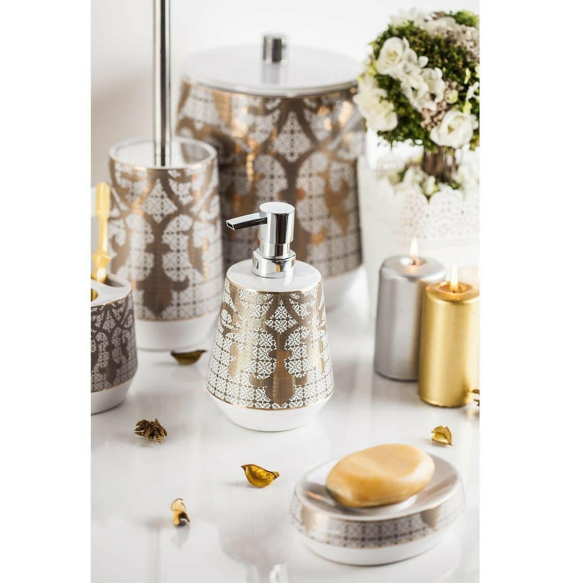 Biosa Bathroom Set