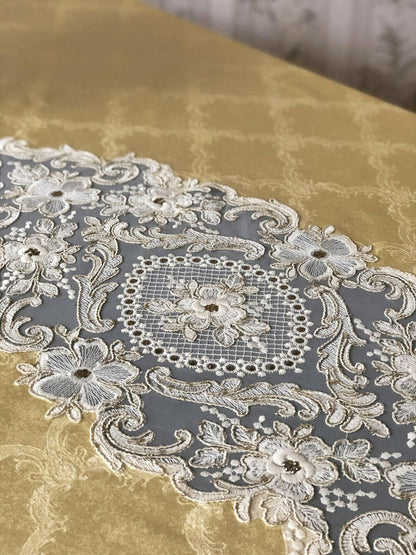 Demet Tablecloth Gold