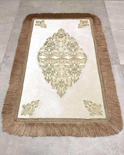 Ece Rug