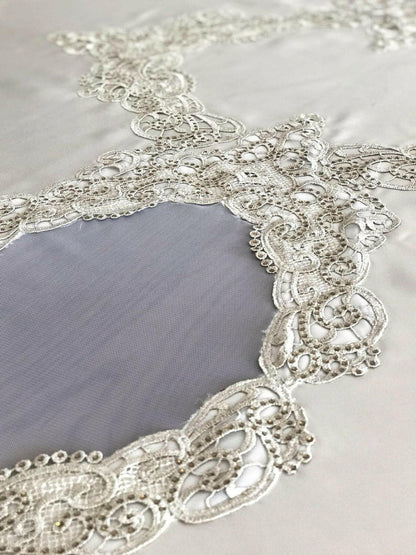 Esra Tablecloth