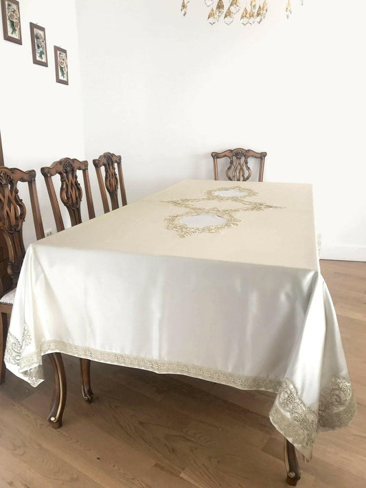 Esra Tablecloth