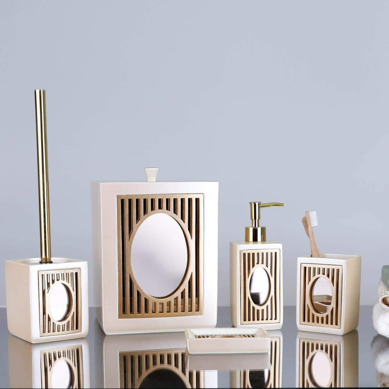 Figen Bathroom Set