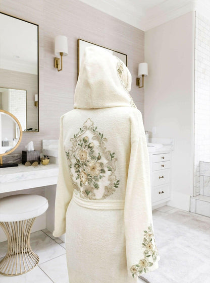 Gelin Bathrobe