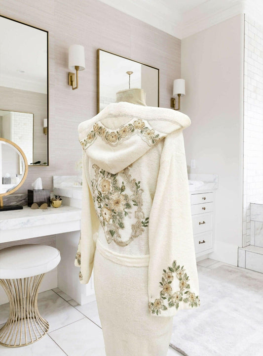 Gelin Bathrobe
