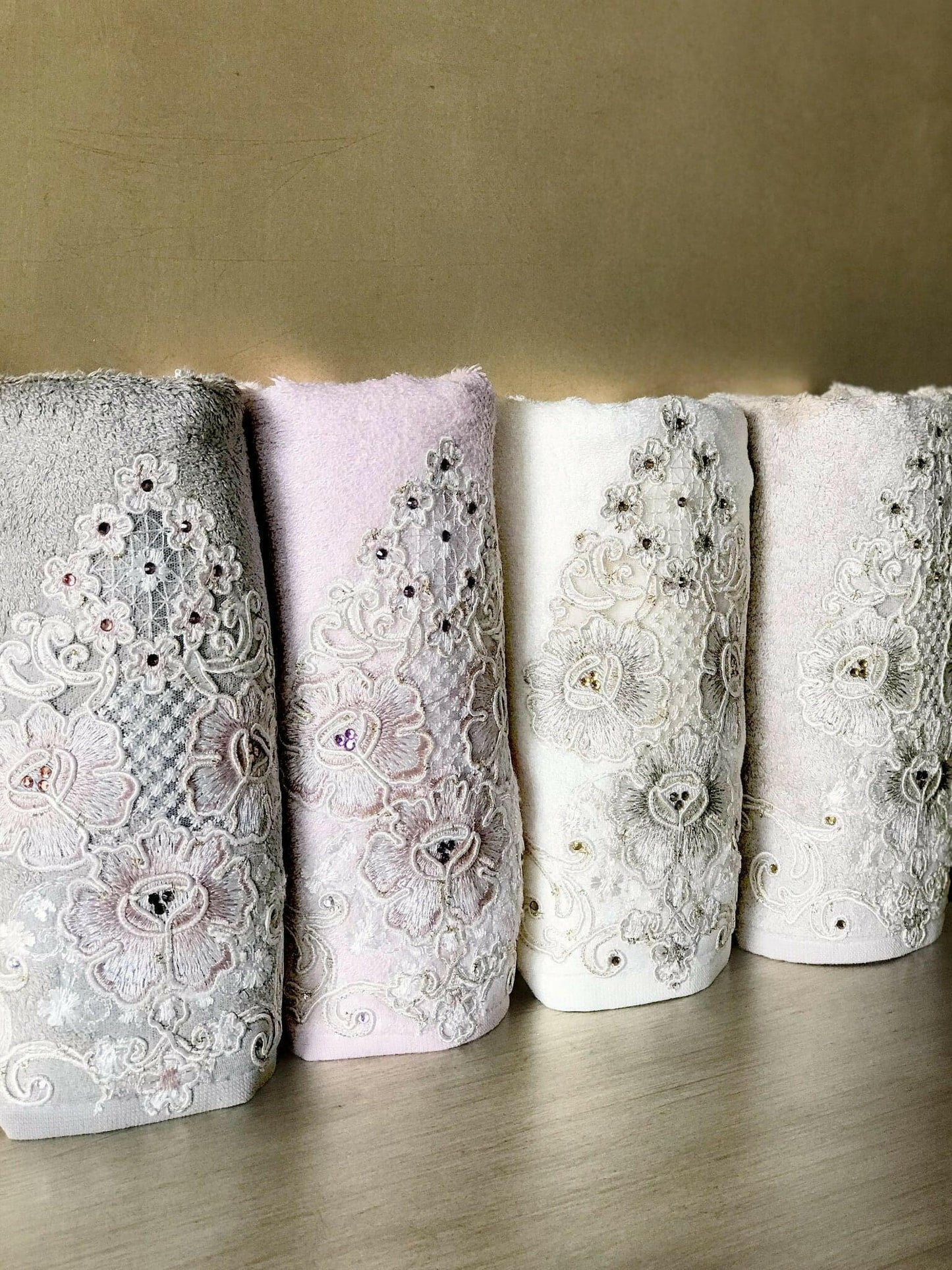 Gonca Towel Color Set