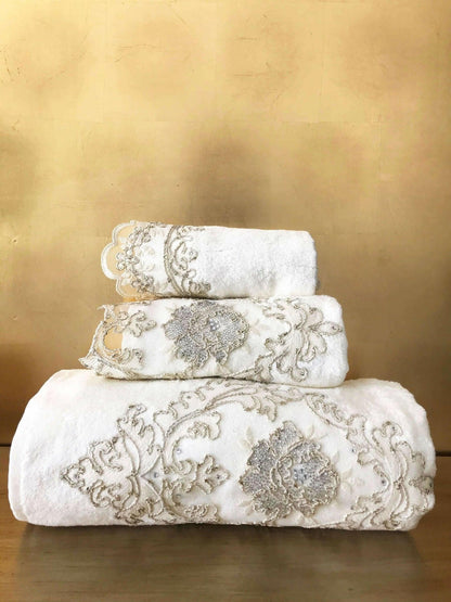Gul Towel Set
