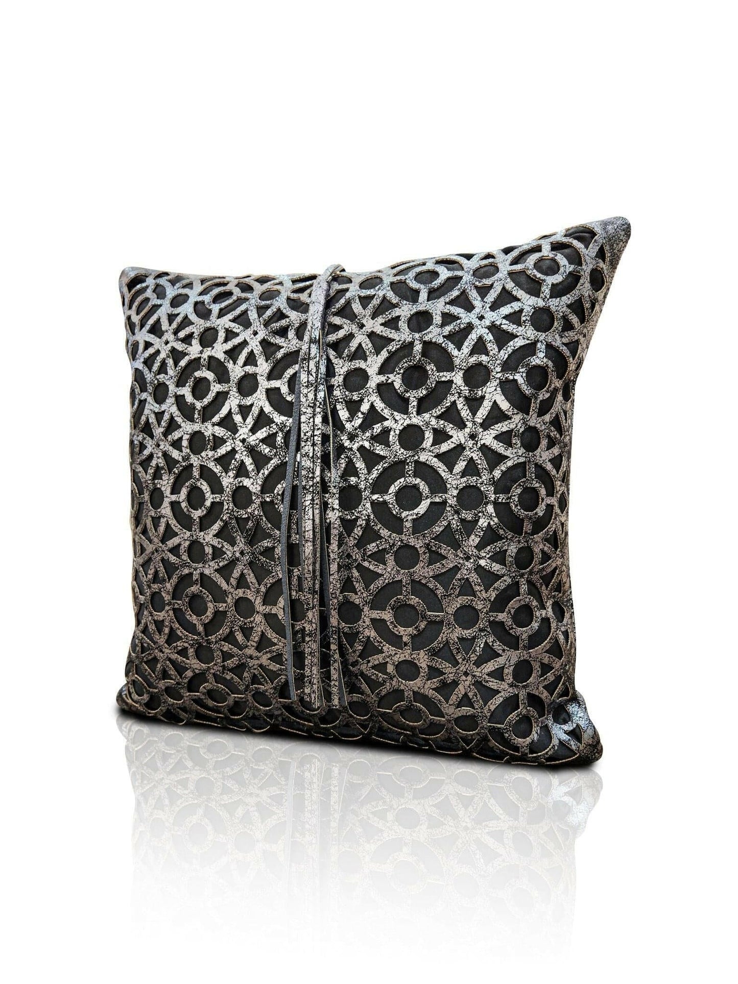 Halka Cushion Cover