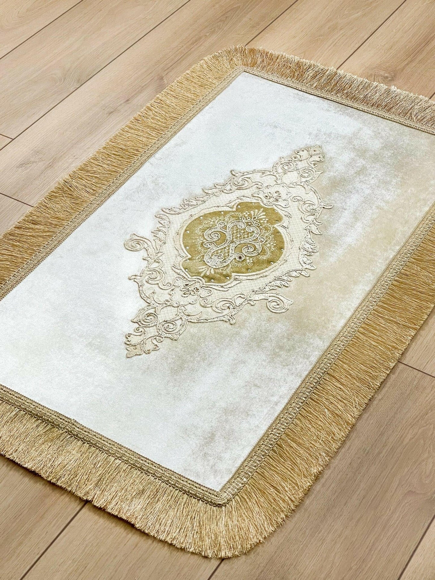 Idil Rug