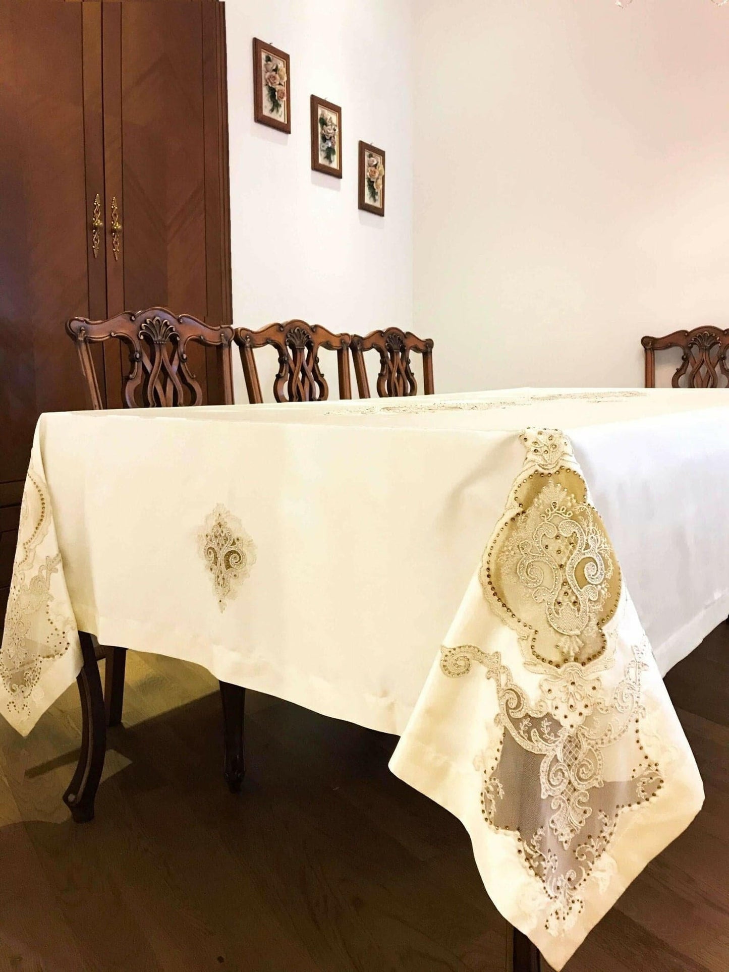 Idil Tablecloth
