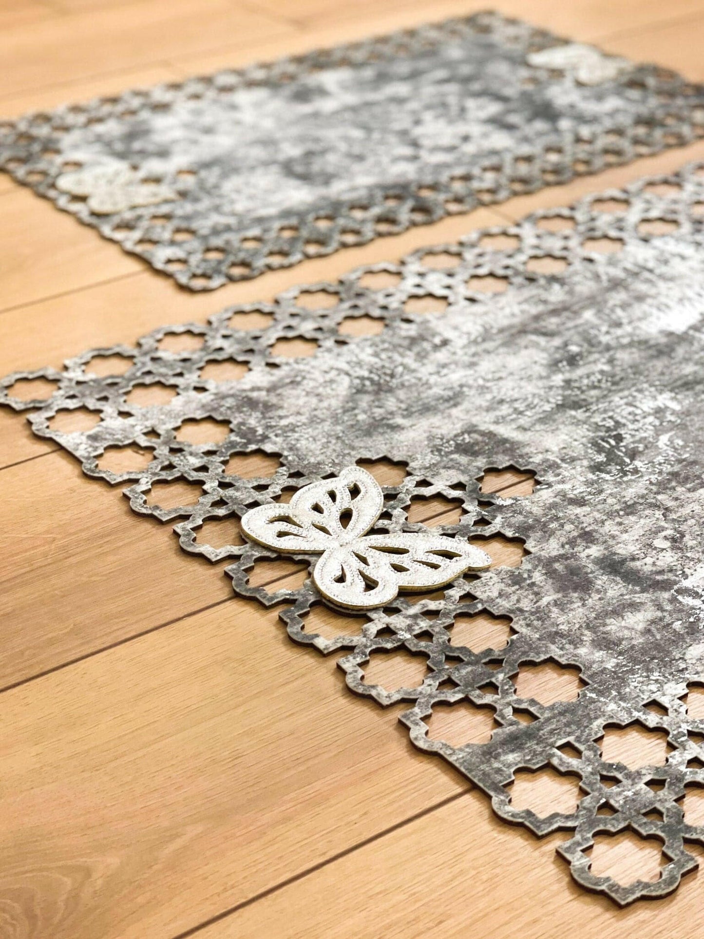 Kelebek Rug