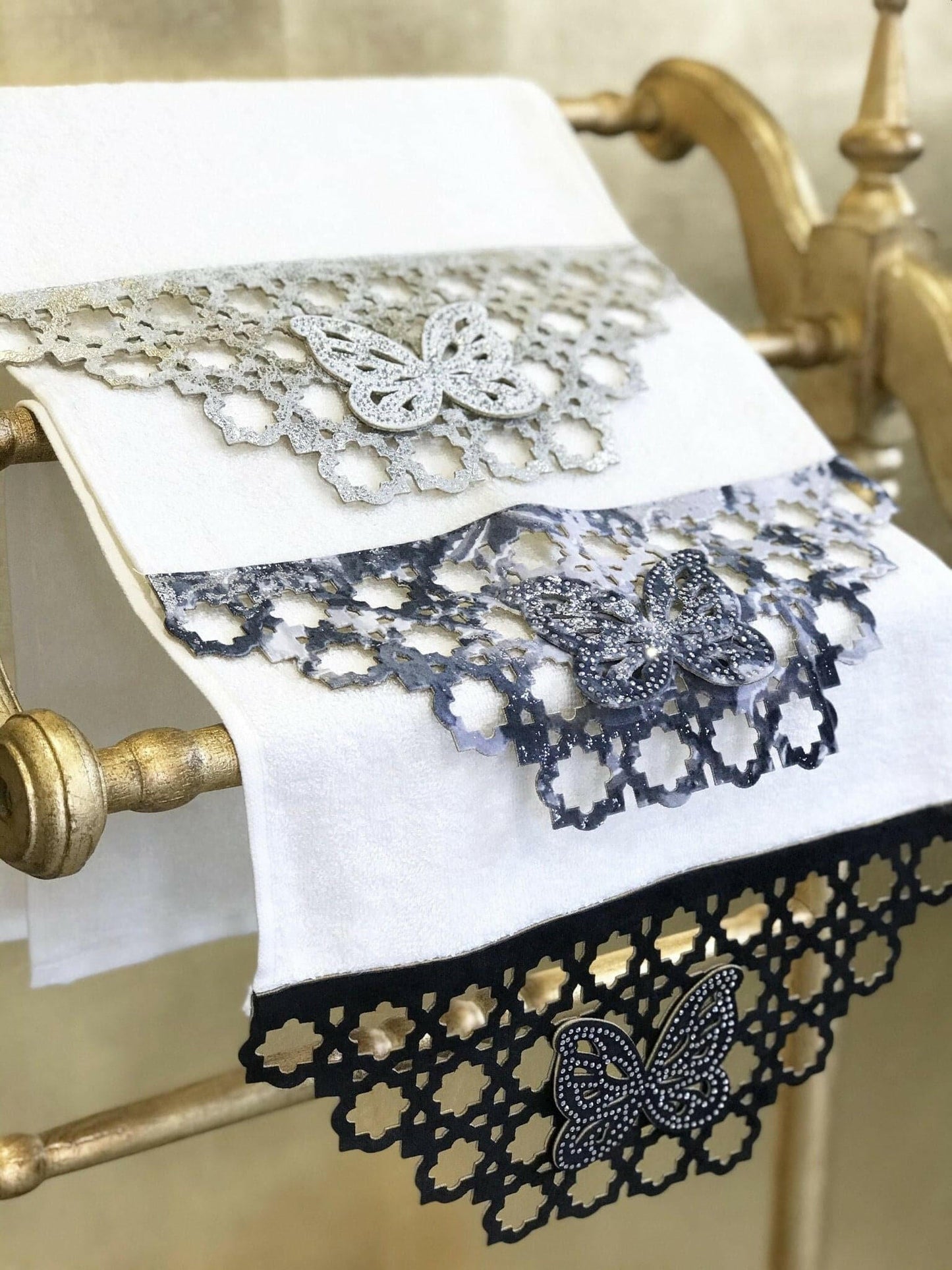 Kelebek Towel Color Set