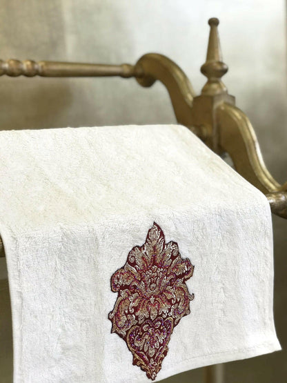 Yasemin Hand Towel Set