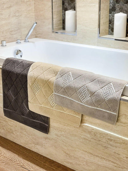 Lara Gold Towel Set