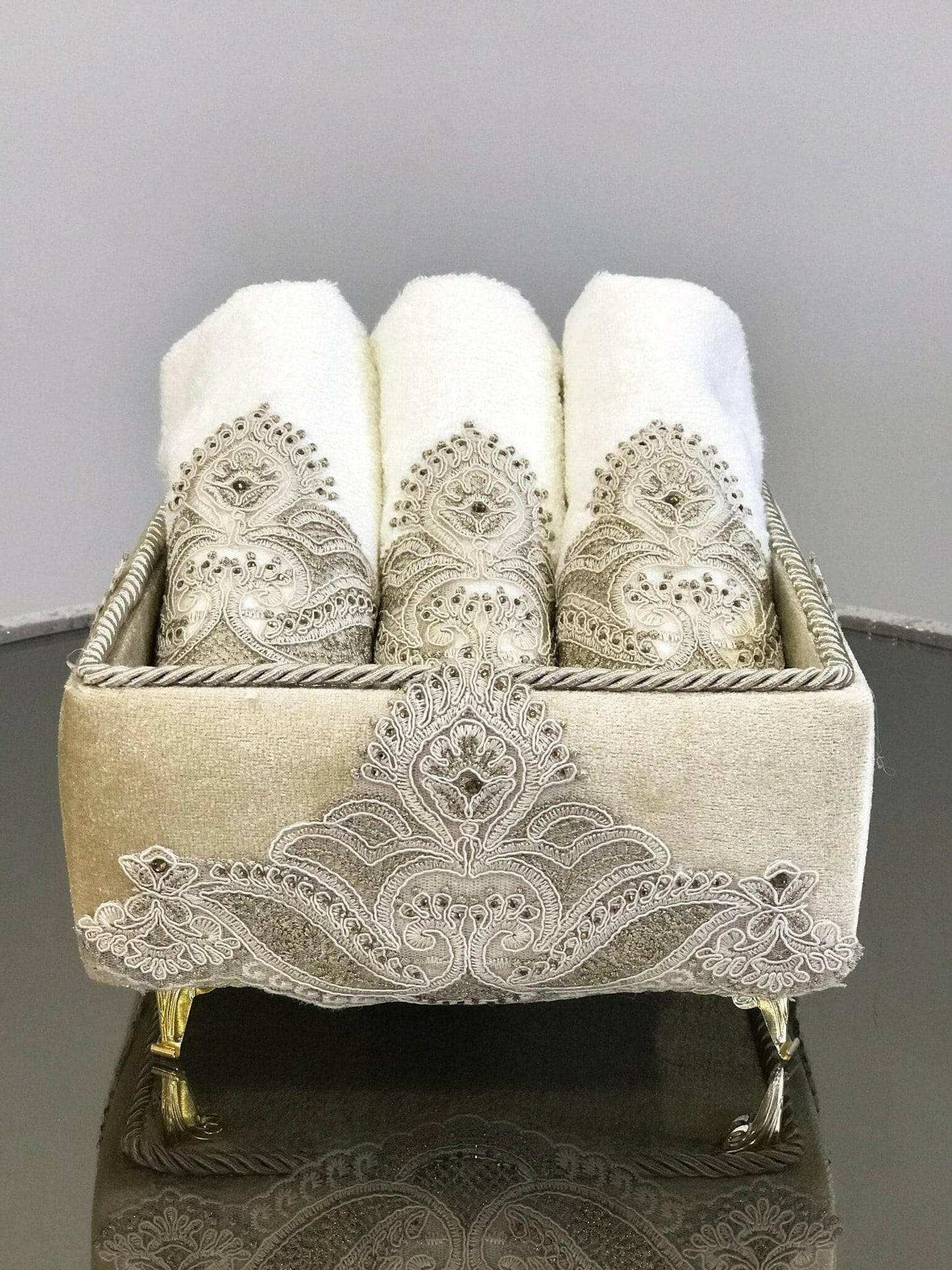 Mesi Towel Box Set