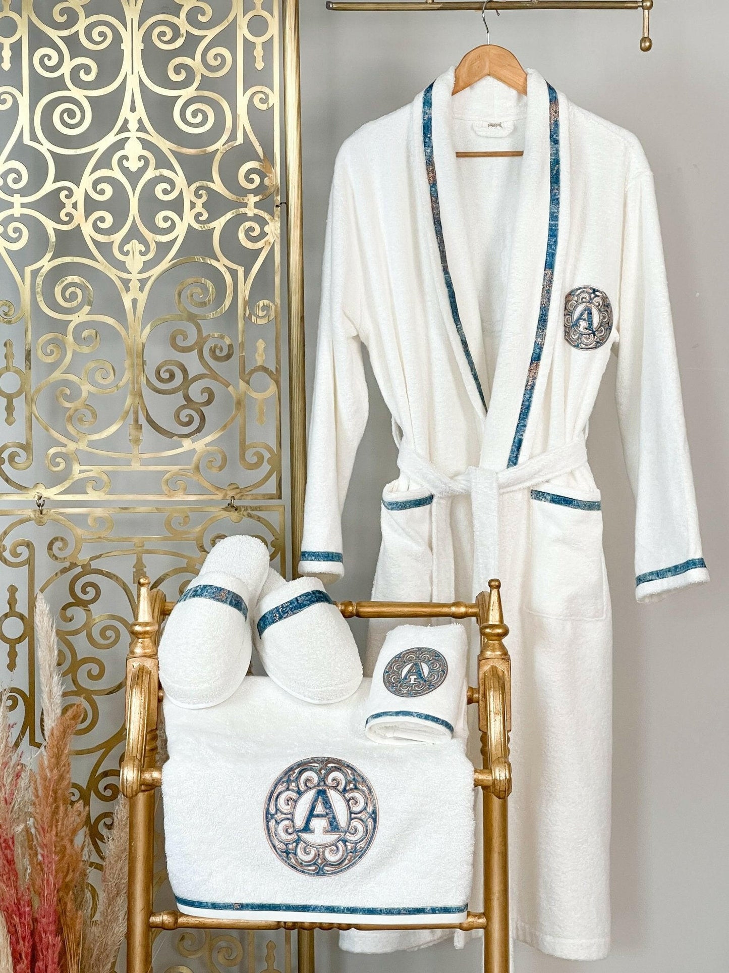 Personalized Initial Lyra Bathrobe (His)