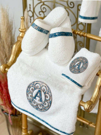 Personalized Initial Lyra Bathrobe (His)