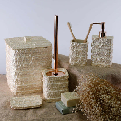 Rezzan Bathroom Set